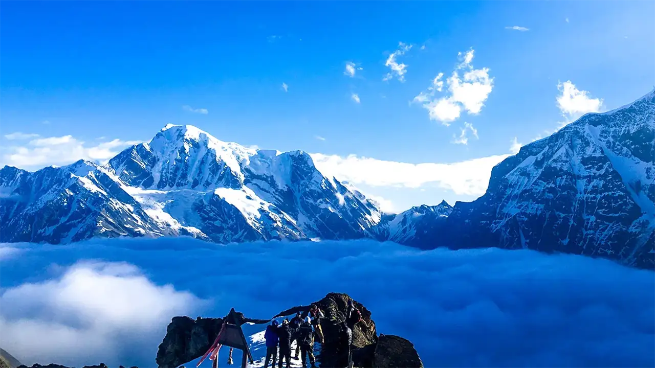 Kuwari Pass Roopkund Trek